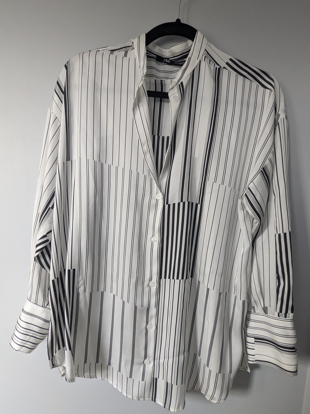 NWT Zara White and Black Striped Button-Down Shirt